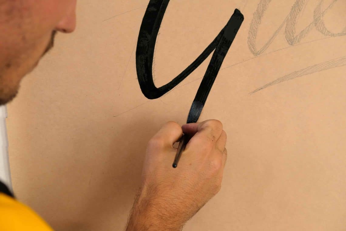 Learning sign painting - Lettering Daily