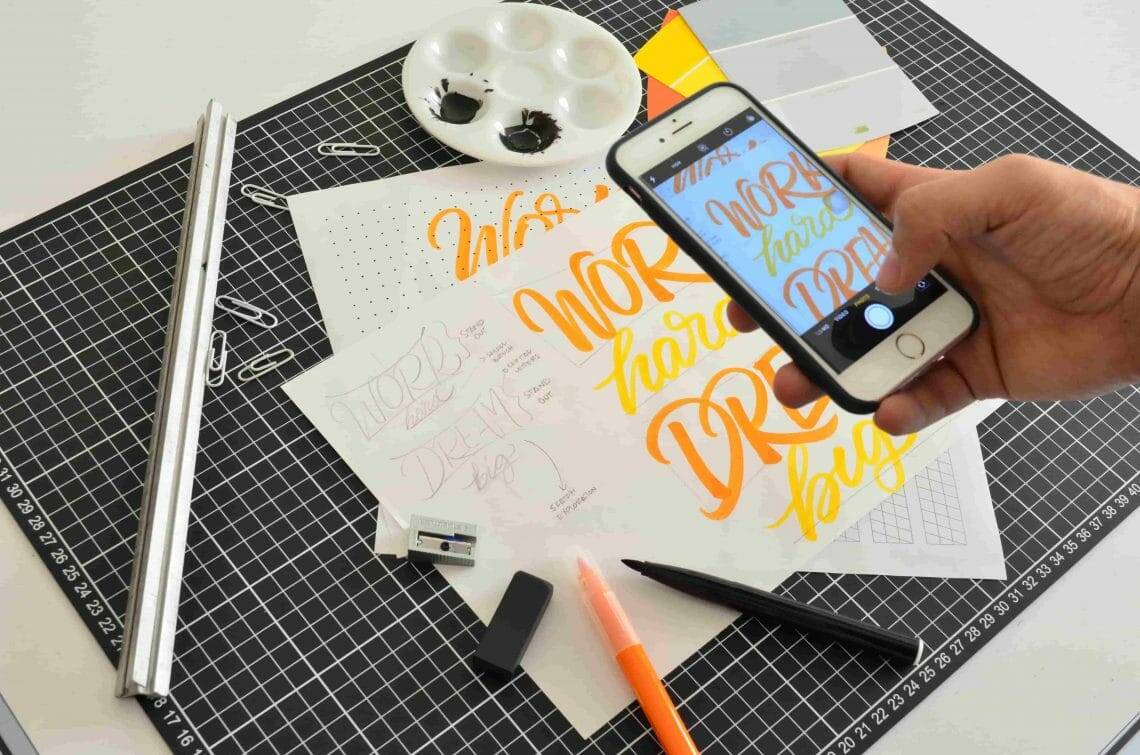 brush lettering for beginners, a step-by-step guide - Lettering Daily