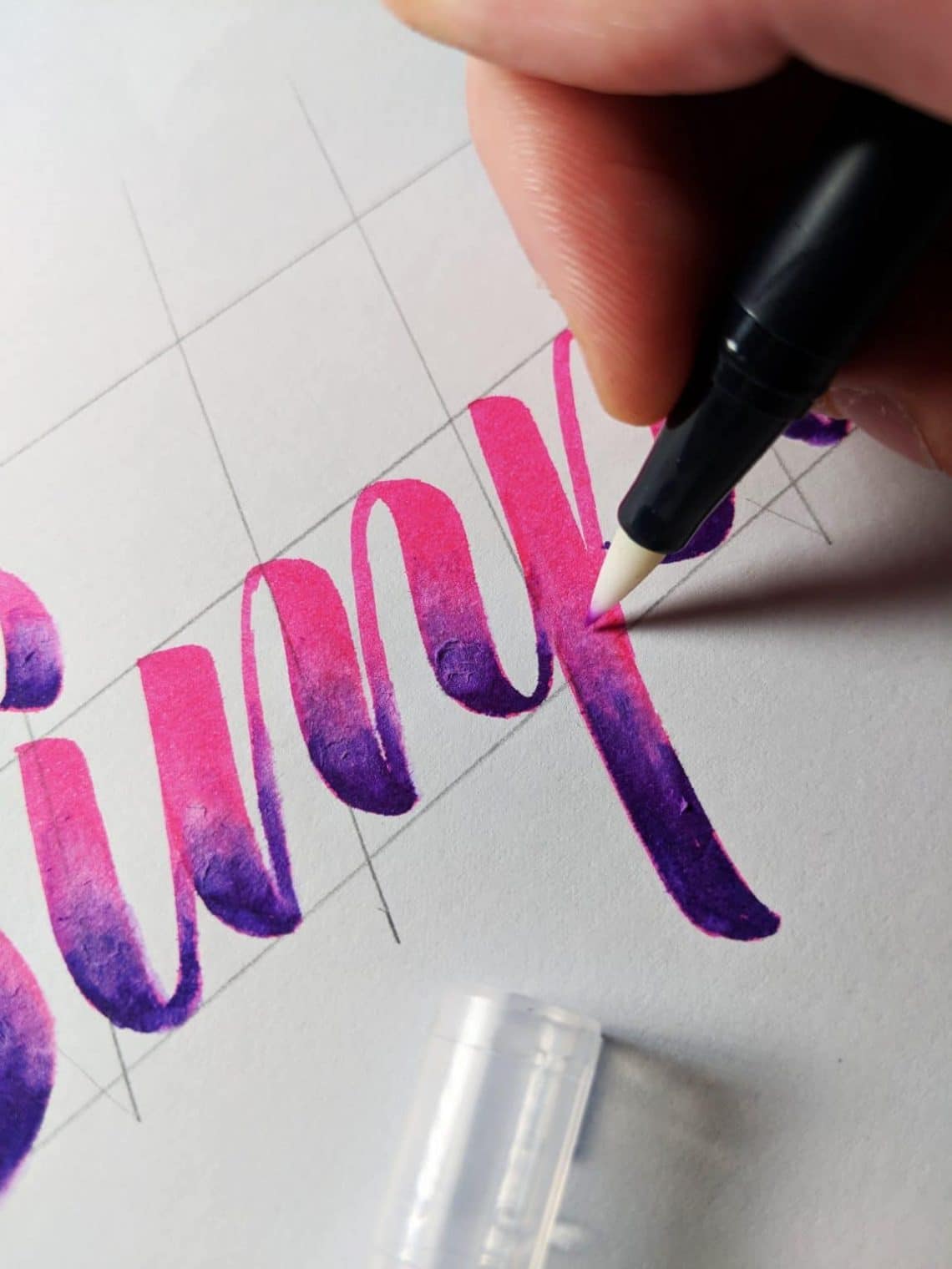 5 ways you can add a gradient effect to your lettering - Lettering Daily