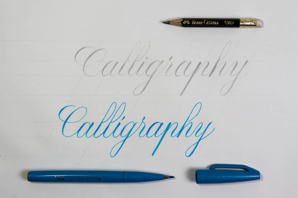 Pencil calligraphy compared with small-sized brush pen calligraphy.