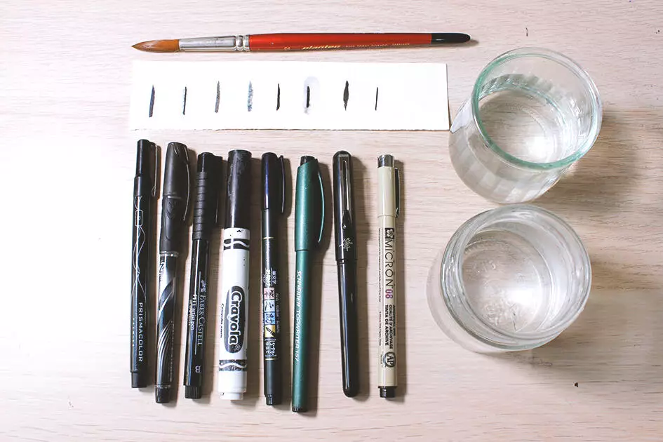 2019-04-06 11.26.04 How to create watercolor flowers - Lettering Daily