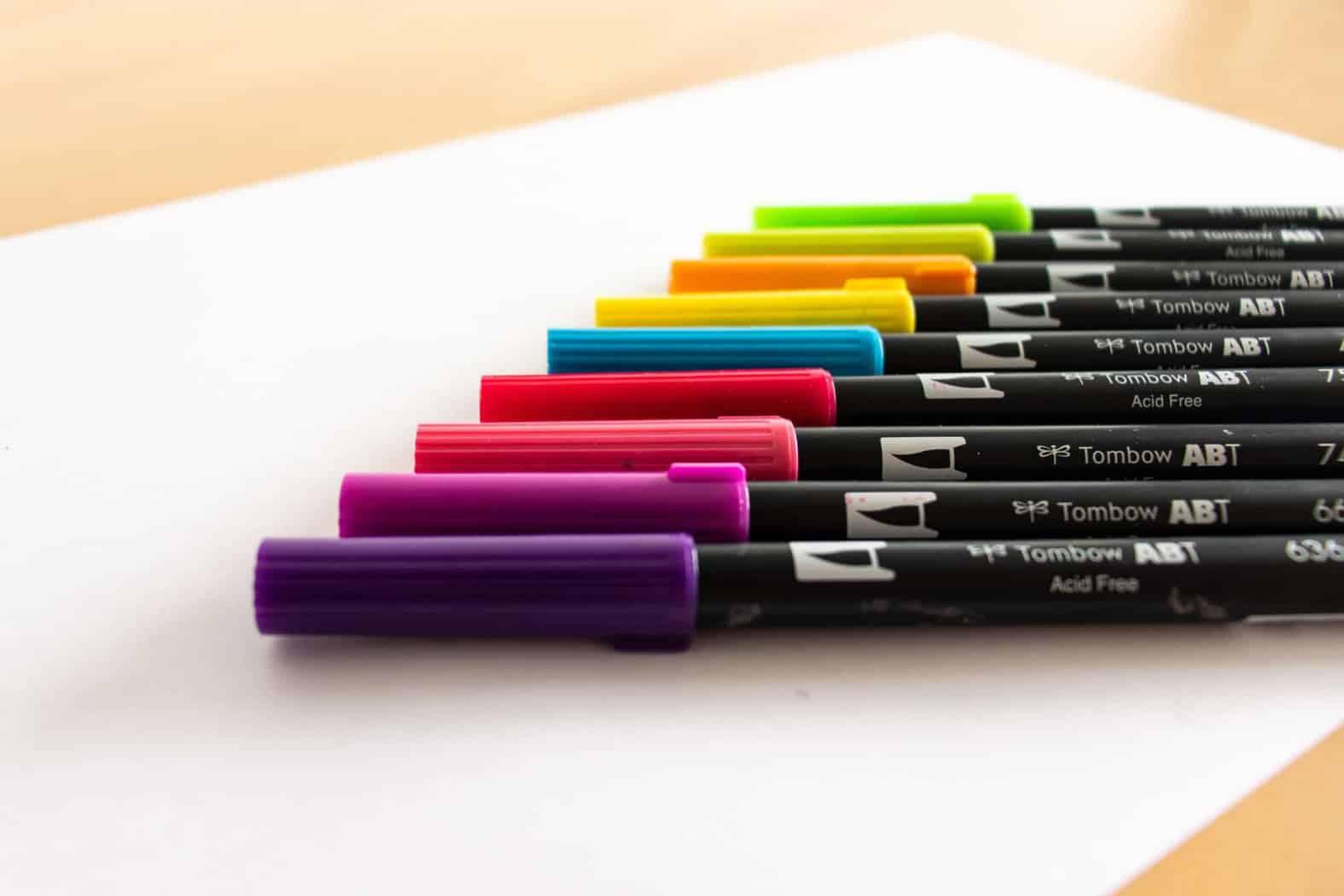 Different colors available for brush pens